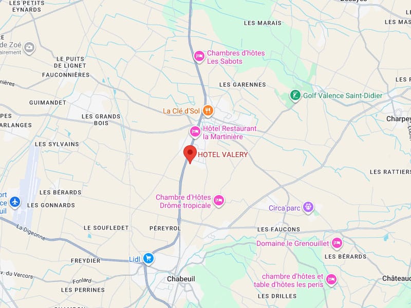 Carte localisant l'Hôtel Valery près de PÉREYROL et de La Clé d'Sol, mentionnant Golf Valence Saint-Didier, Chambres d'hôtes et divers lieux-dits.